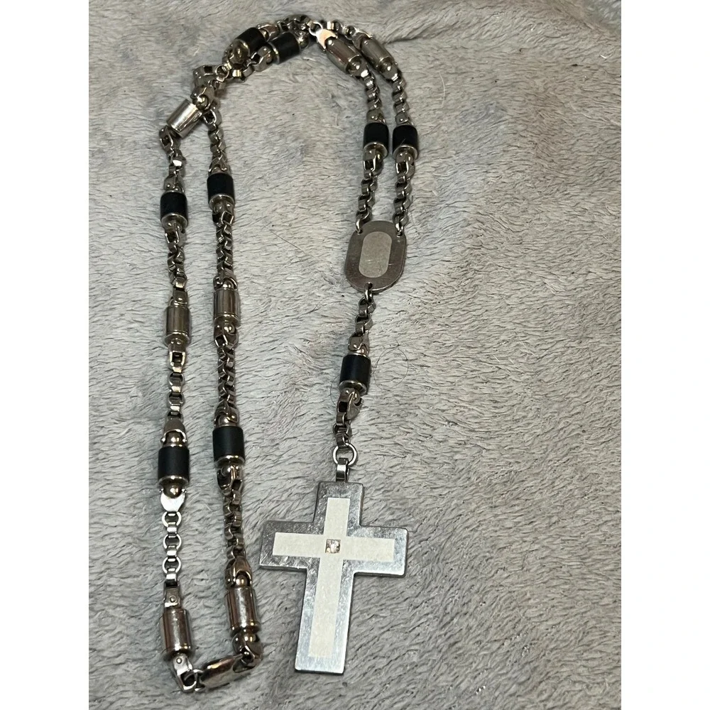 EDFORCE Stainless Steel Cross Pendant Necklace Black Accent Silver 162g 34